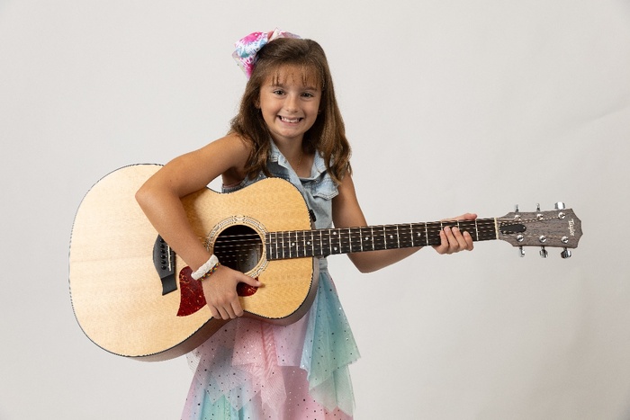 guitar lesson girl in flemington nj-1