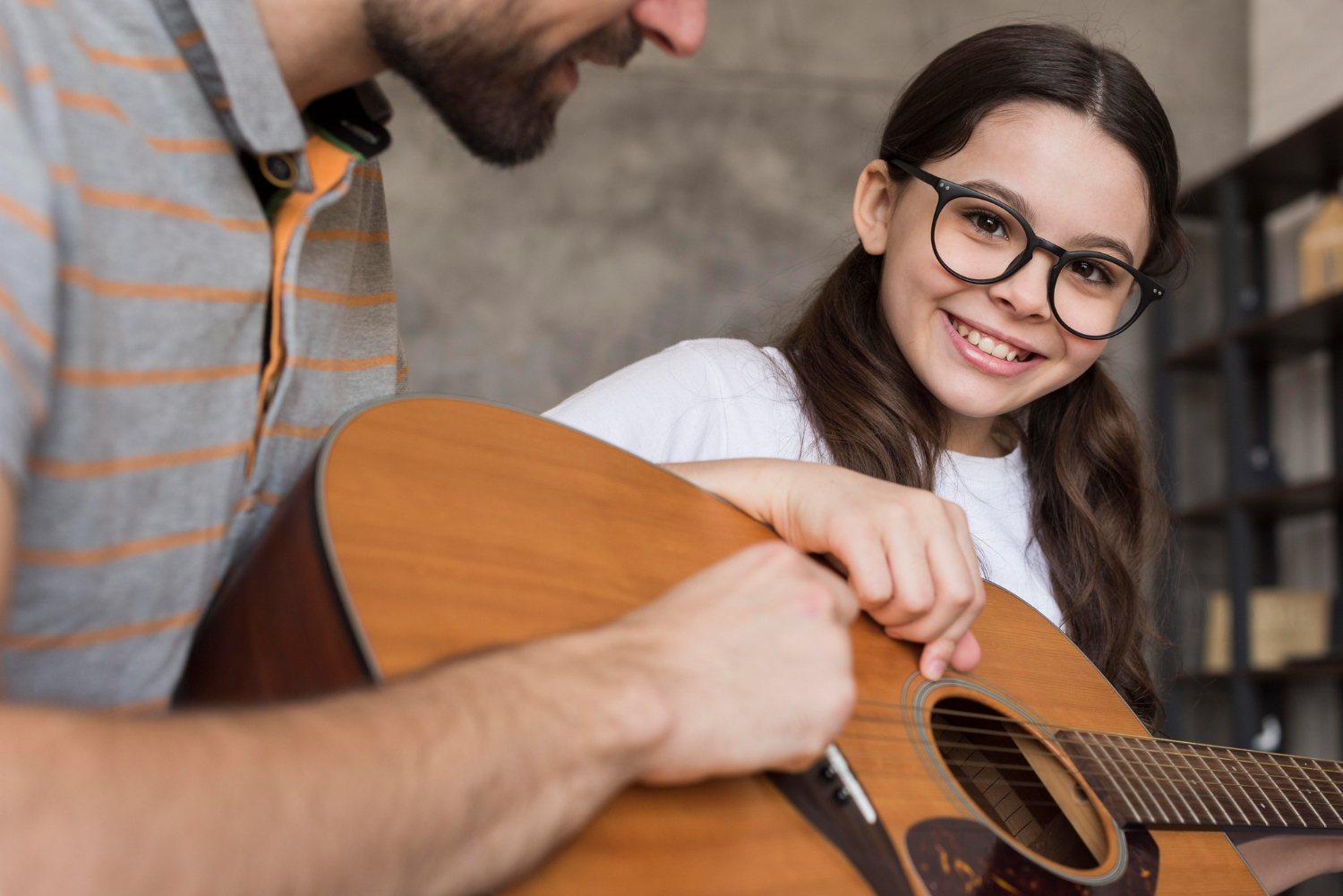 How Music Lessons Help Kids Stay Focused During Winter Months