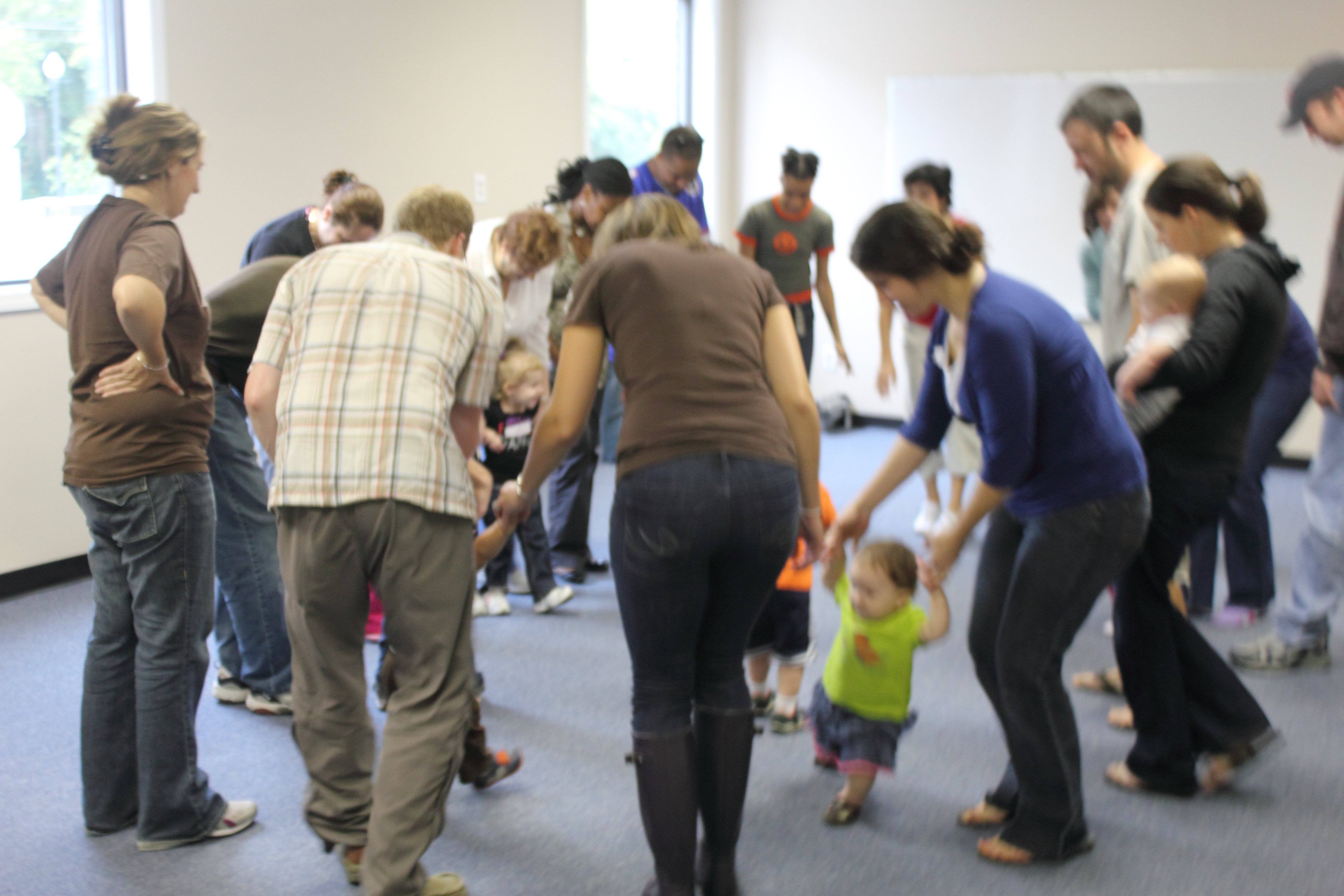 How Toddler Theatre Boosts Early Language and Pre-Reading Skills