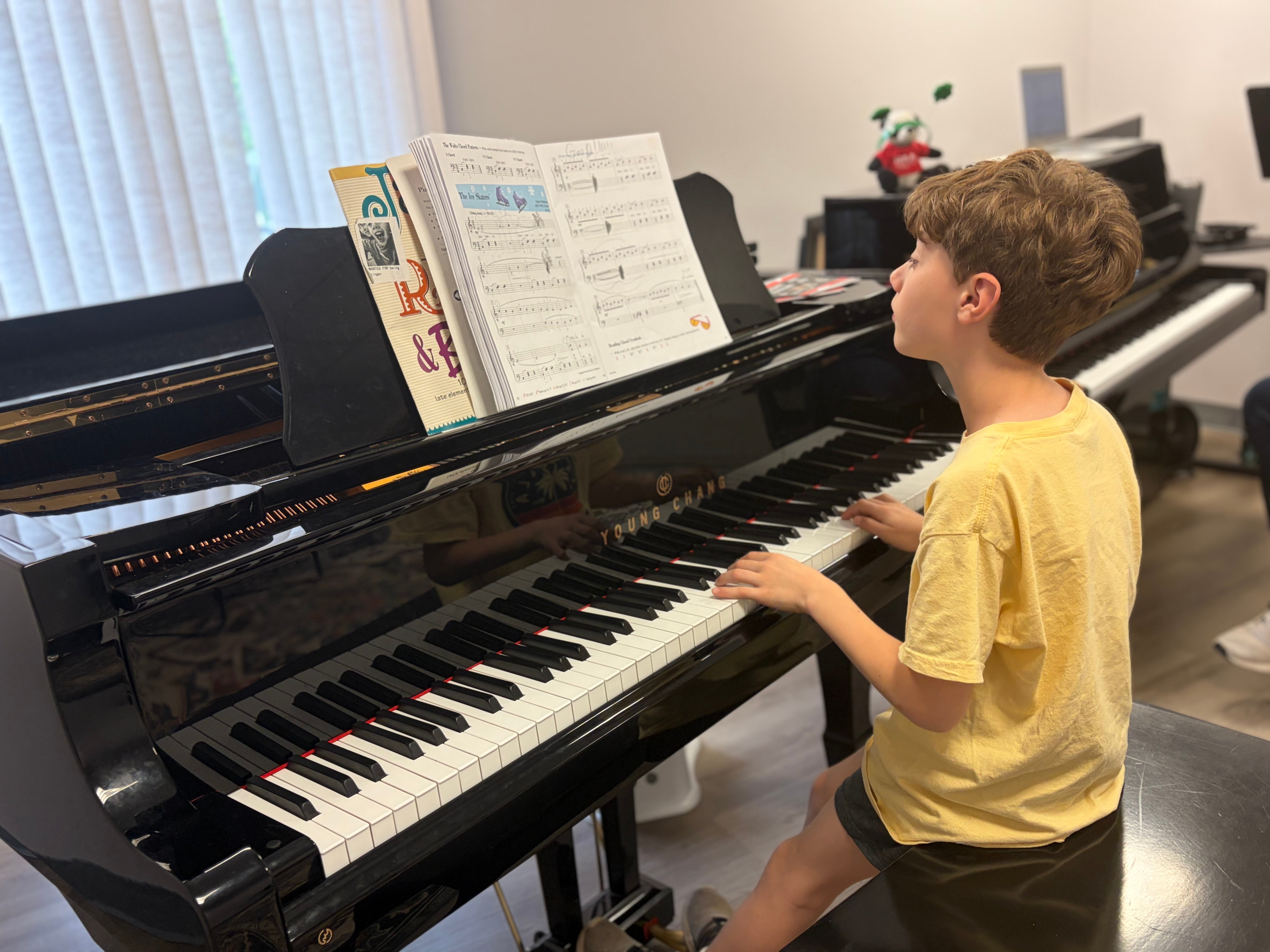 How Kids’ Music Lessons in Flemington Support Memory, Math, and Reading